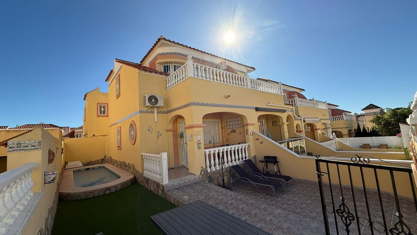 2 Bed Semi-Detached House in Blue Lagoon