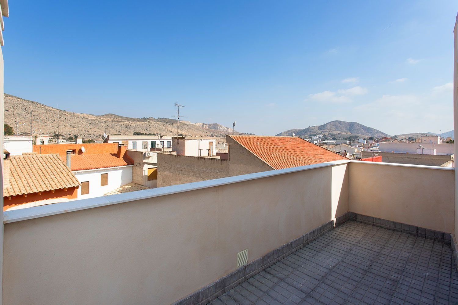 EDIFICIO CASA PEREA - KEY READY!