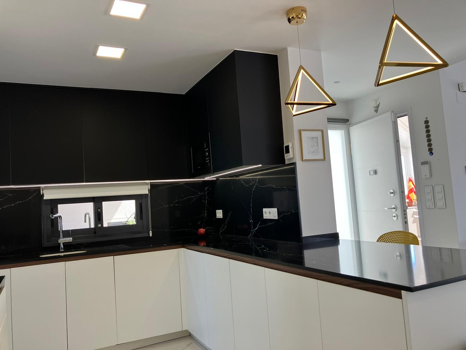 2 Bed Ground Floor Apartment in San Miguel de Salinas