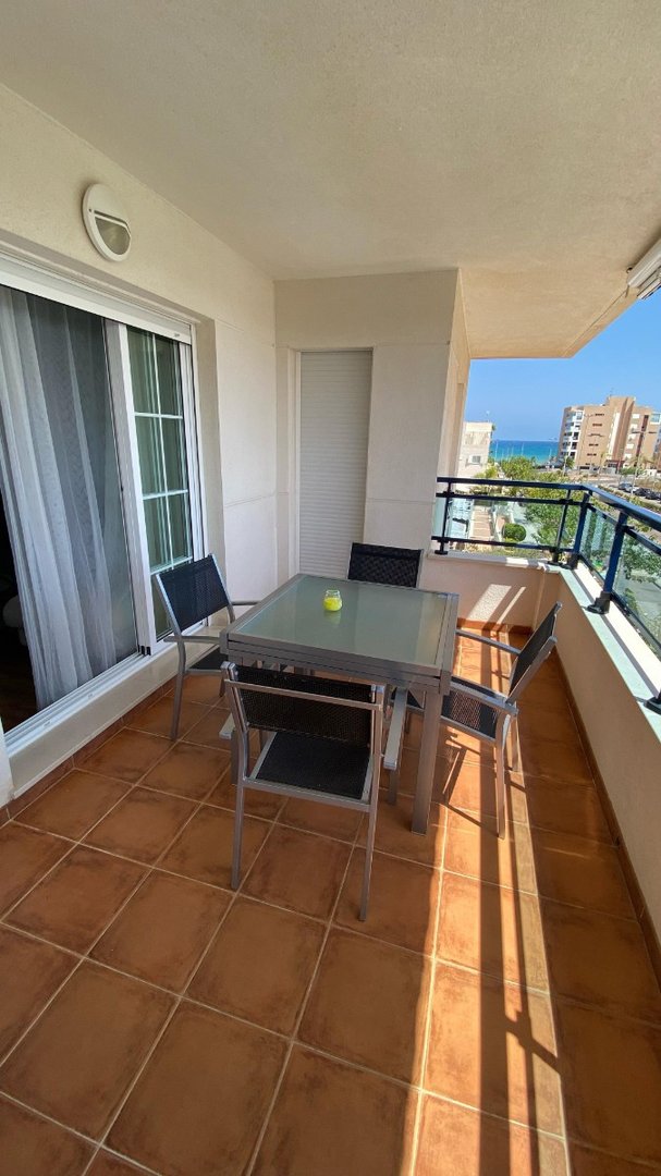 VL645816