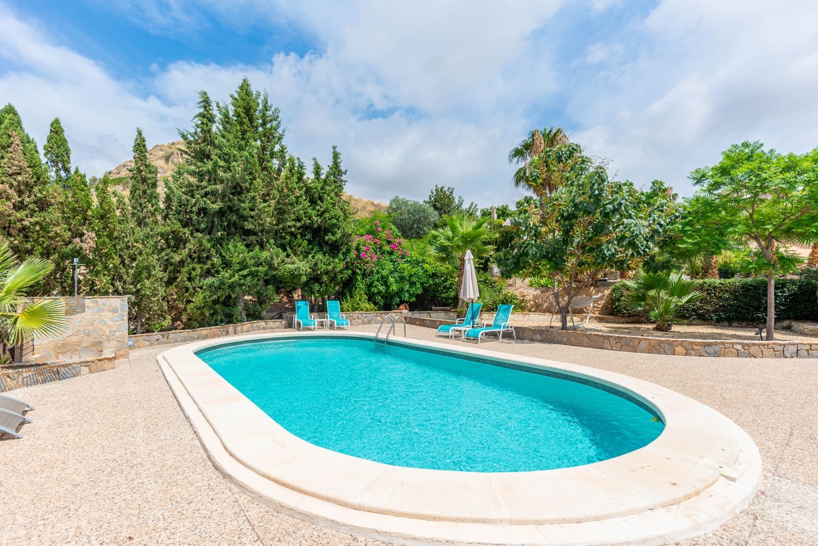 11 Bed Aparthotel in San Vicente del Raspeig