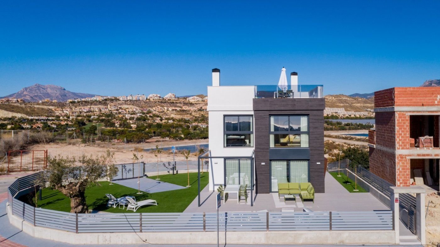 3 Bed Bungalow in Mutxamel