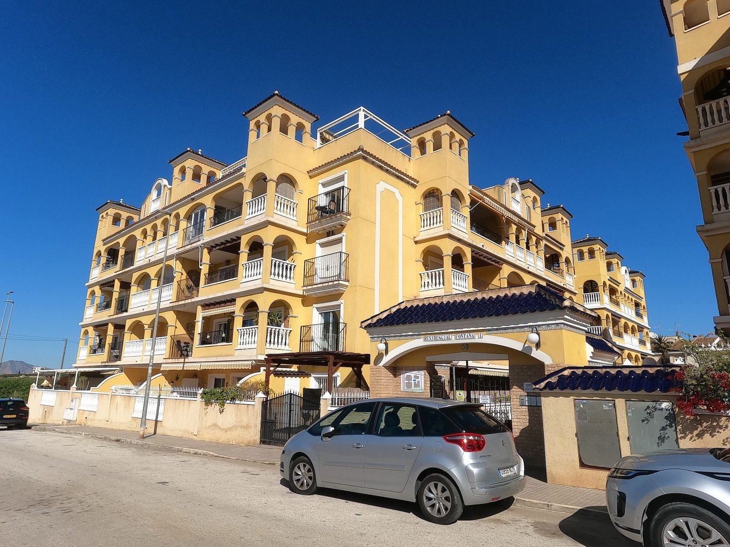 2 Bed Middle Floor Apartment in Algorfa