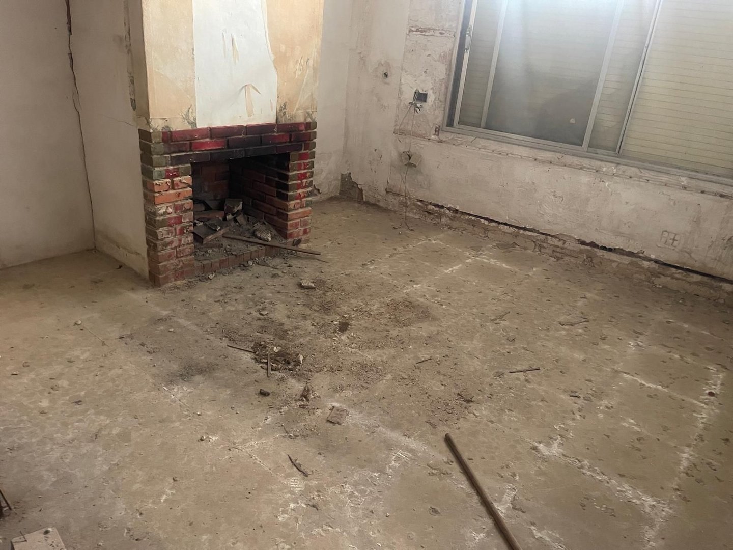 4 Bed Semi-Detached House in Dolores