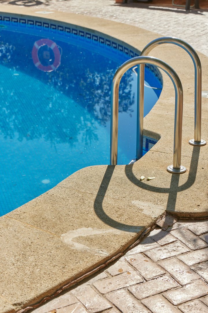 THE COMM SENIOR LIVING