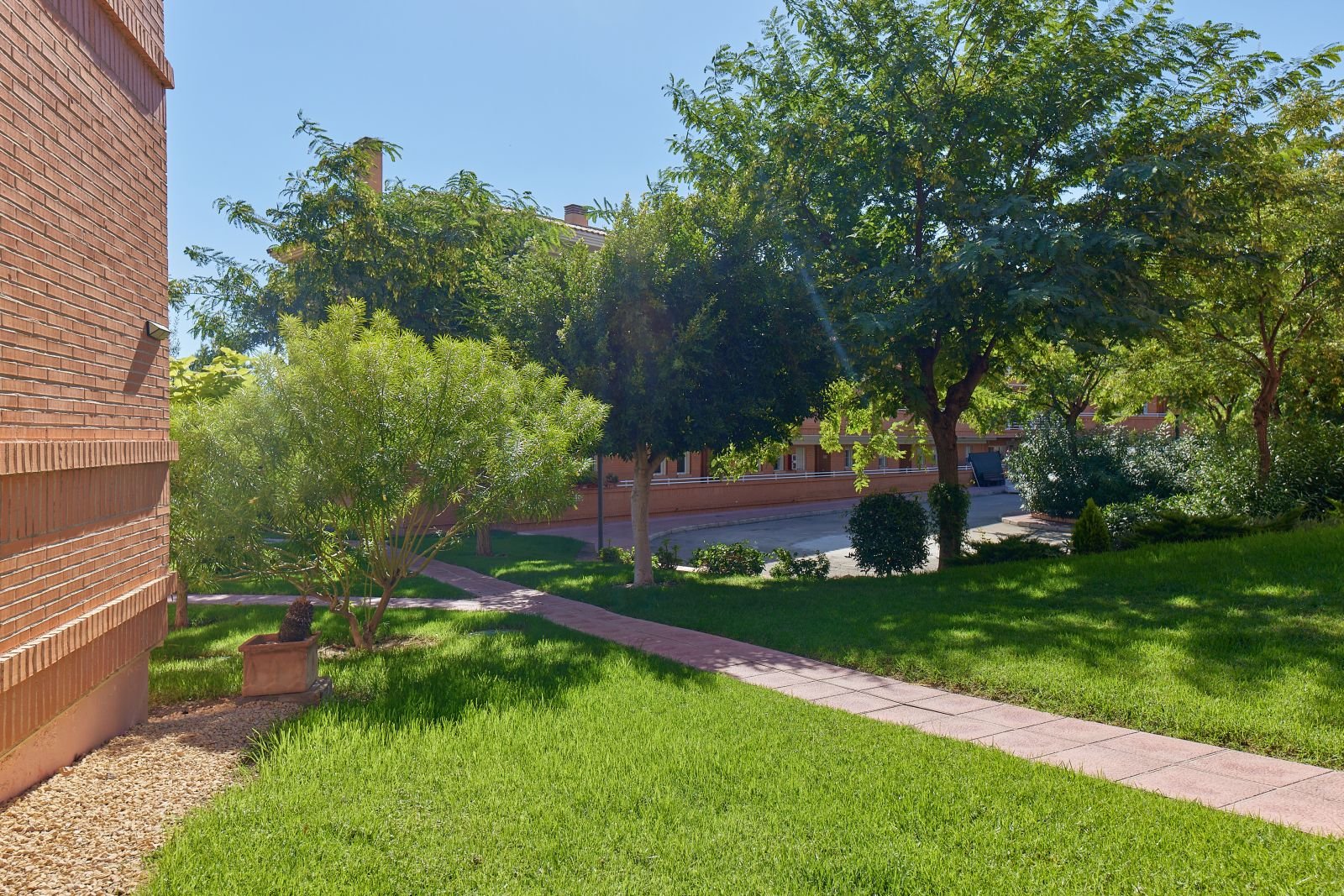 THE COMM SENIOR LIVING