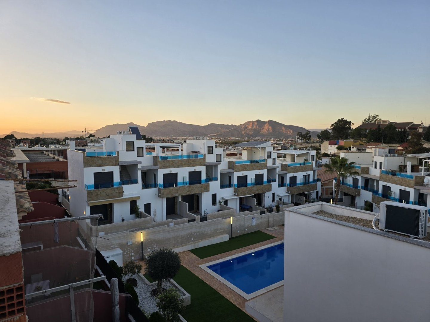 2 VIVIENDAS ADOSADAS D6 BIGASTRO