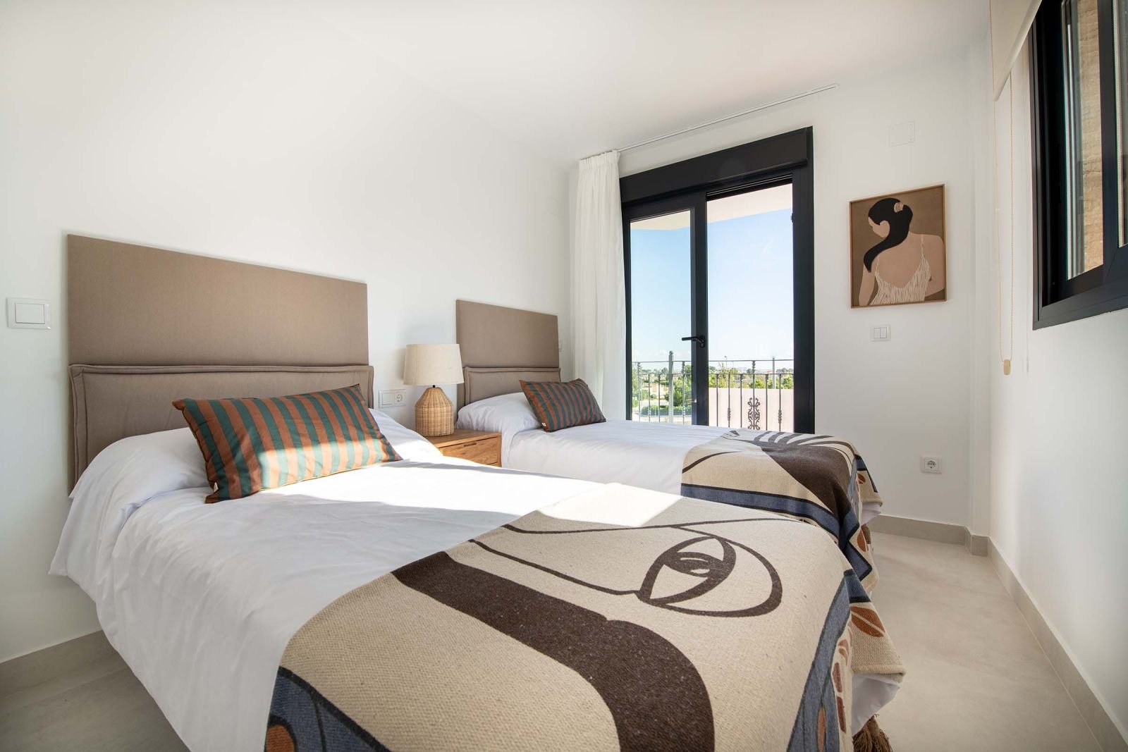 VEGASOL HOMES 2 - CHALETS ADOSADOS