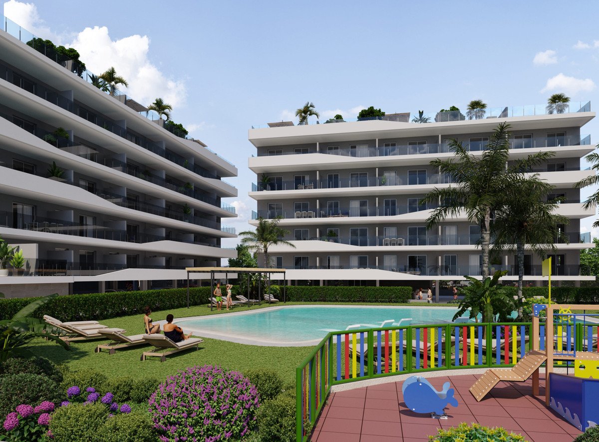 SUNSET BEACH - KEY READY!