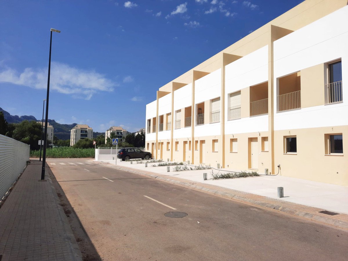 RESIDENCIAL VERNISSA
