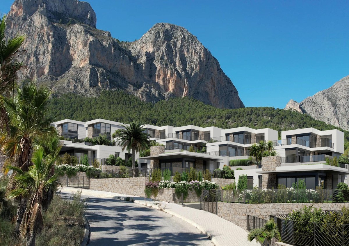 RESIDENCIAL POLOP HILLS NATURE