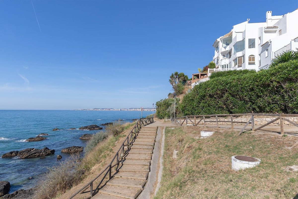 Middle Floor Studio in Torremuelle