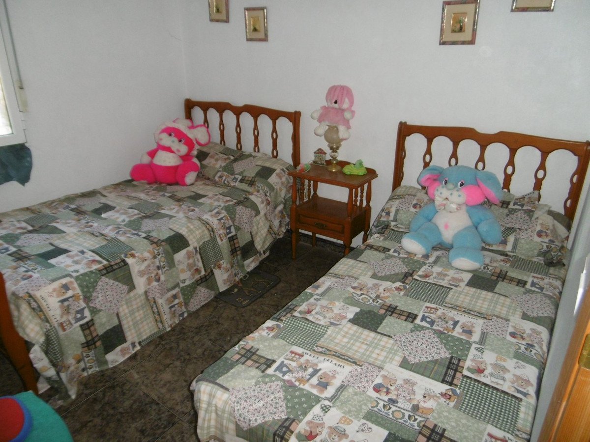 3 Bed Townhouse in Yecla