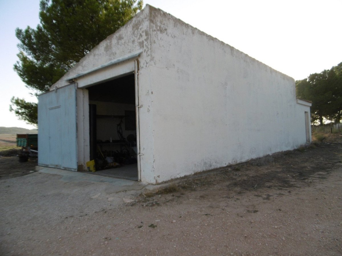 3 Bed Townhouse in Yecla
