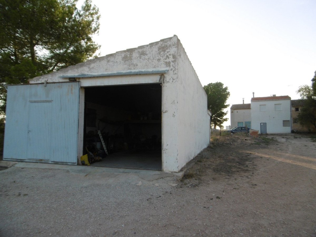 3 Bed Townhouse in Yecla