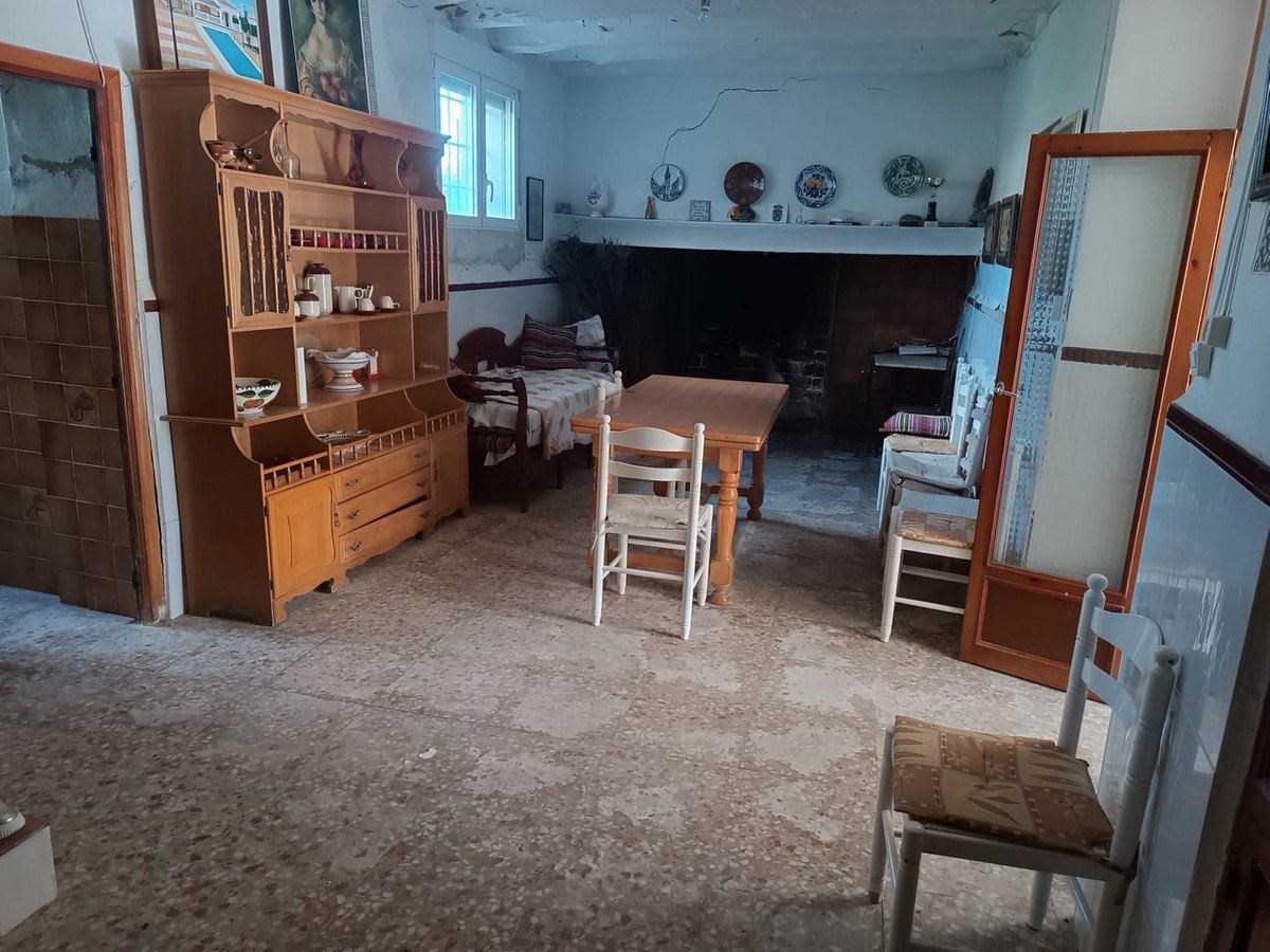 6 Bed Finca - Cortijo in Yecla