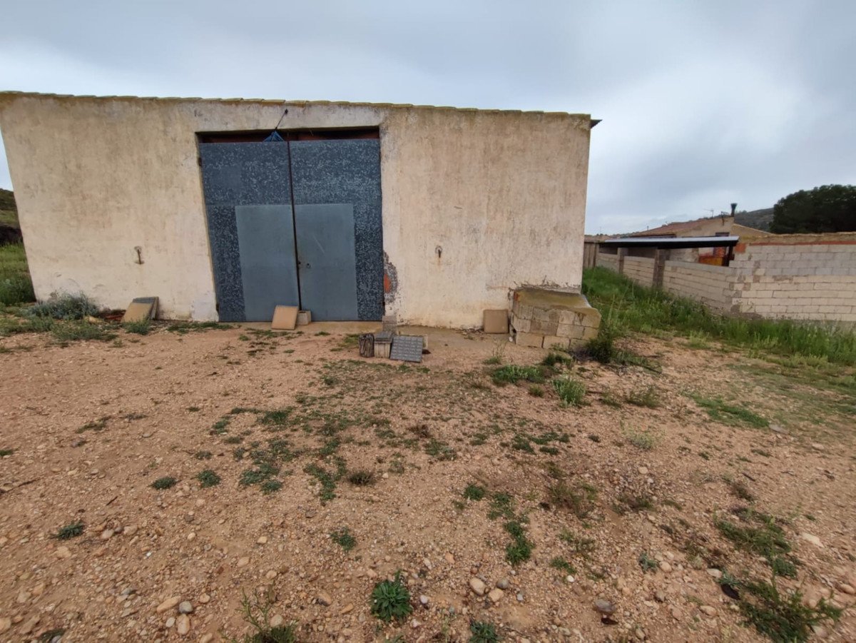 4 Bed Finca - Cortijo in Yecla