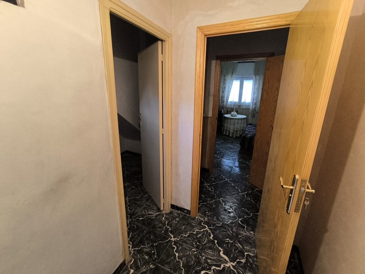 6 Bed Townhouse in Yecla