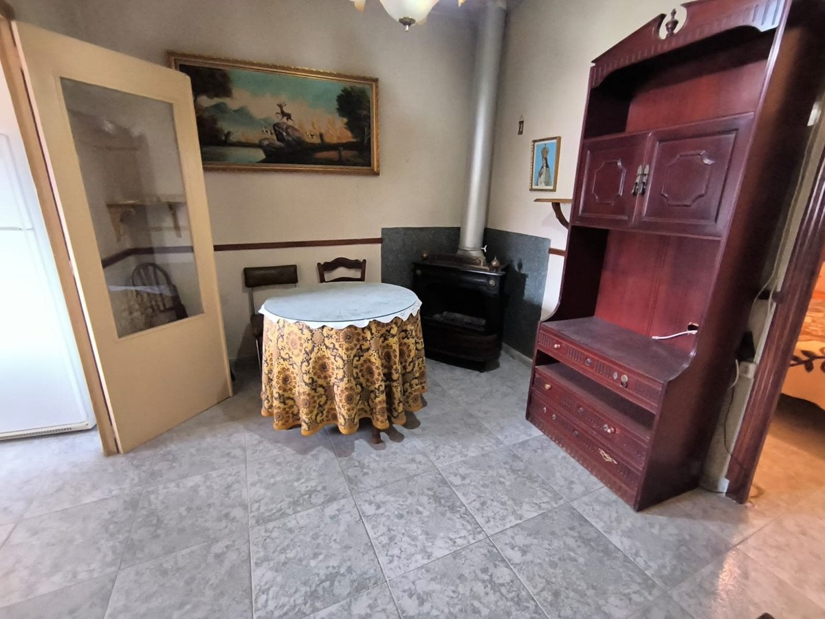 6 Bed Townhouse in Yecla