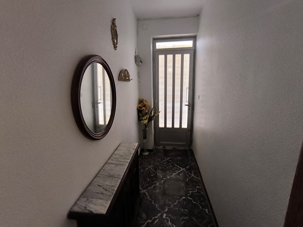 6 Bed Townhouse in Yecla
