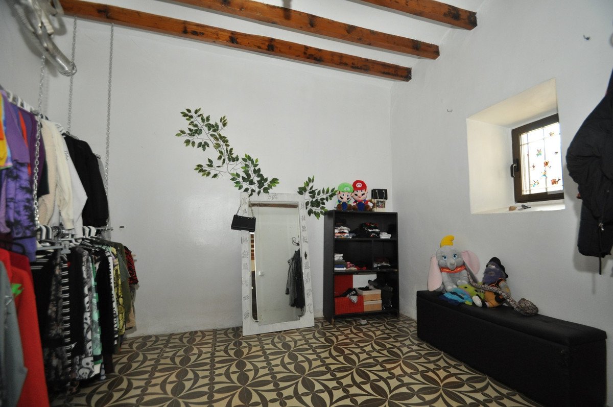 5 Bed Finca - Cortijo in Yecla