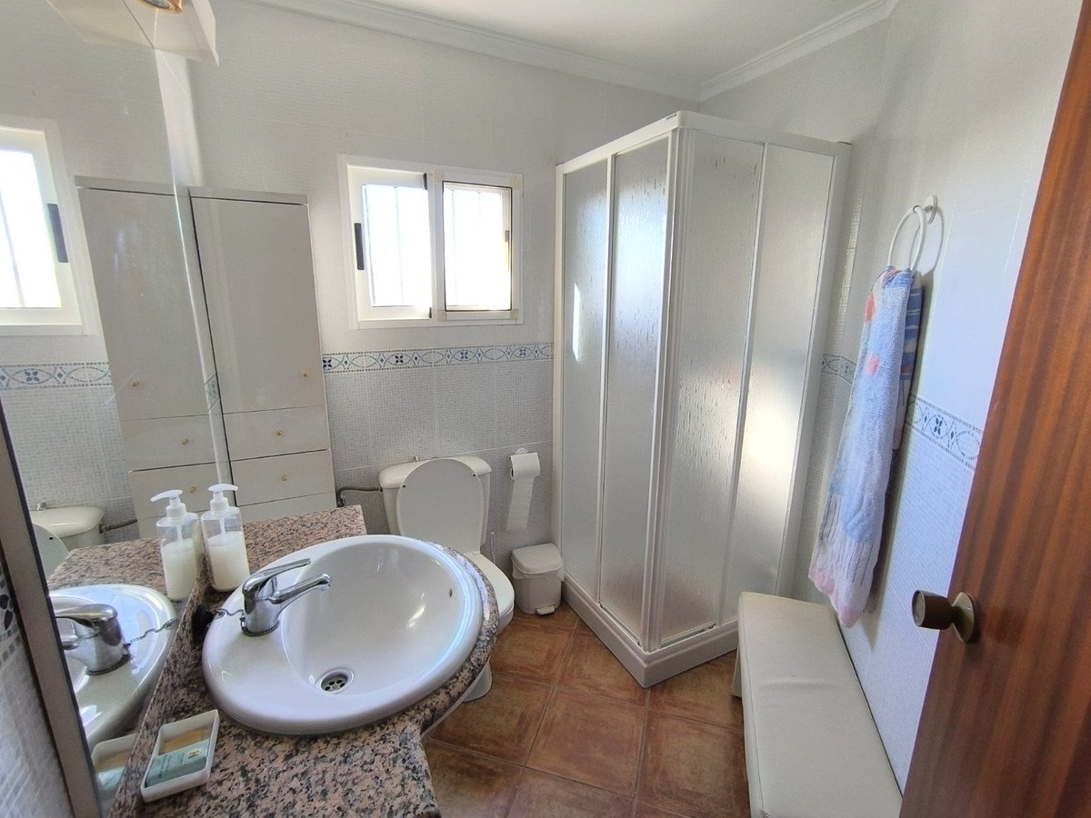 3 Bed Detached Villa in Yecla