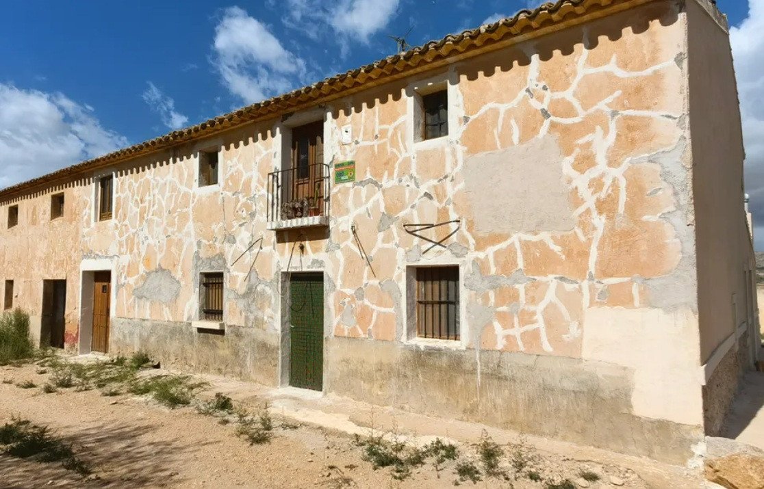 6 Bed Finca - Cortijo in Yecla