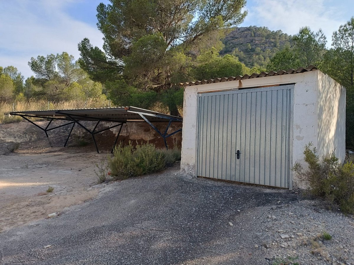 3 Bed Detached Villa in Yecla