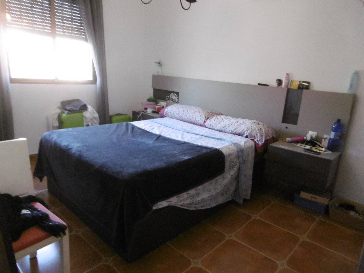3 Bed Detached Villa in Yecla
