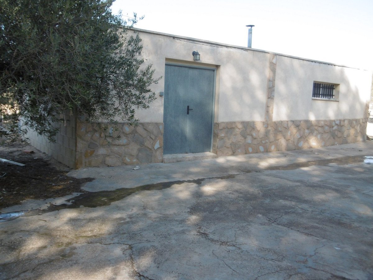 3 Bed Detached Villa in Yecla
