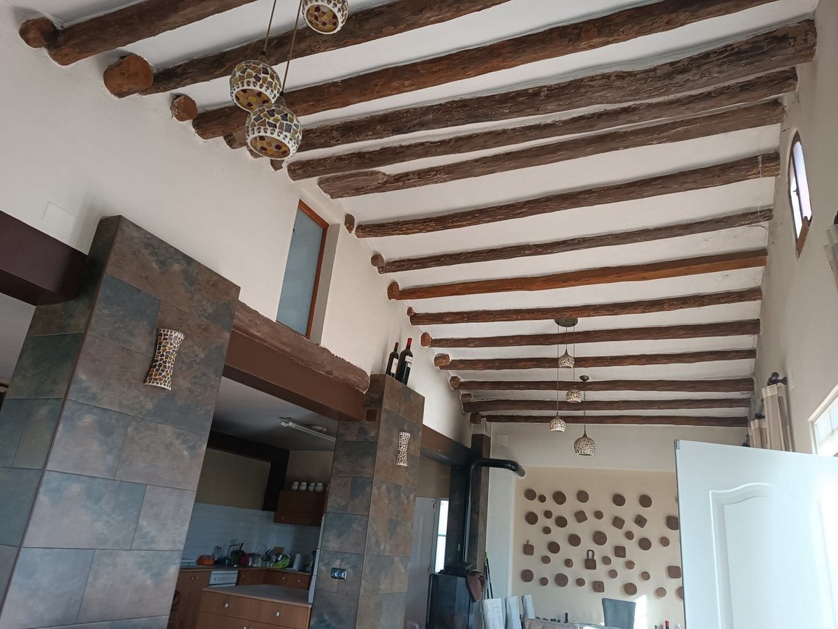 2 Bed Detached Villa in Yecla