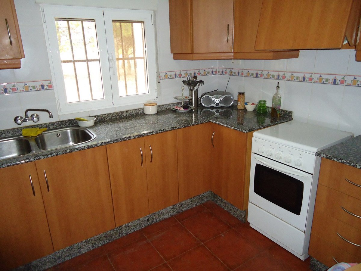4 Bed Finca - Cortijo in Yecla
