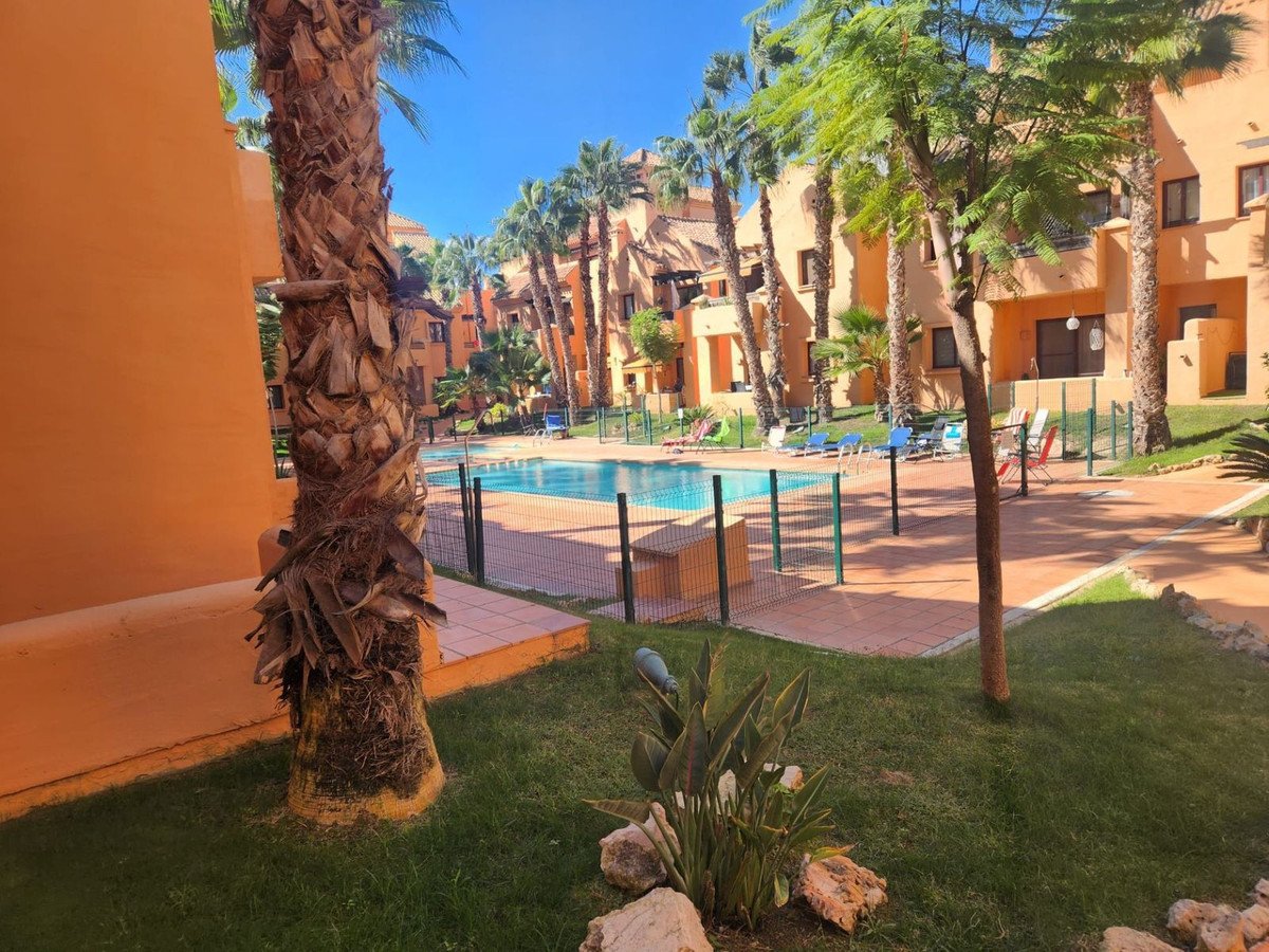 2 Bed Middle Floor Apartment in Los Alcazares