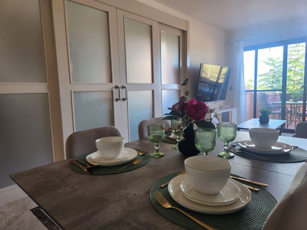 2 Bed Middle Floor Apartment in Los Alcazares