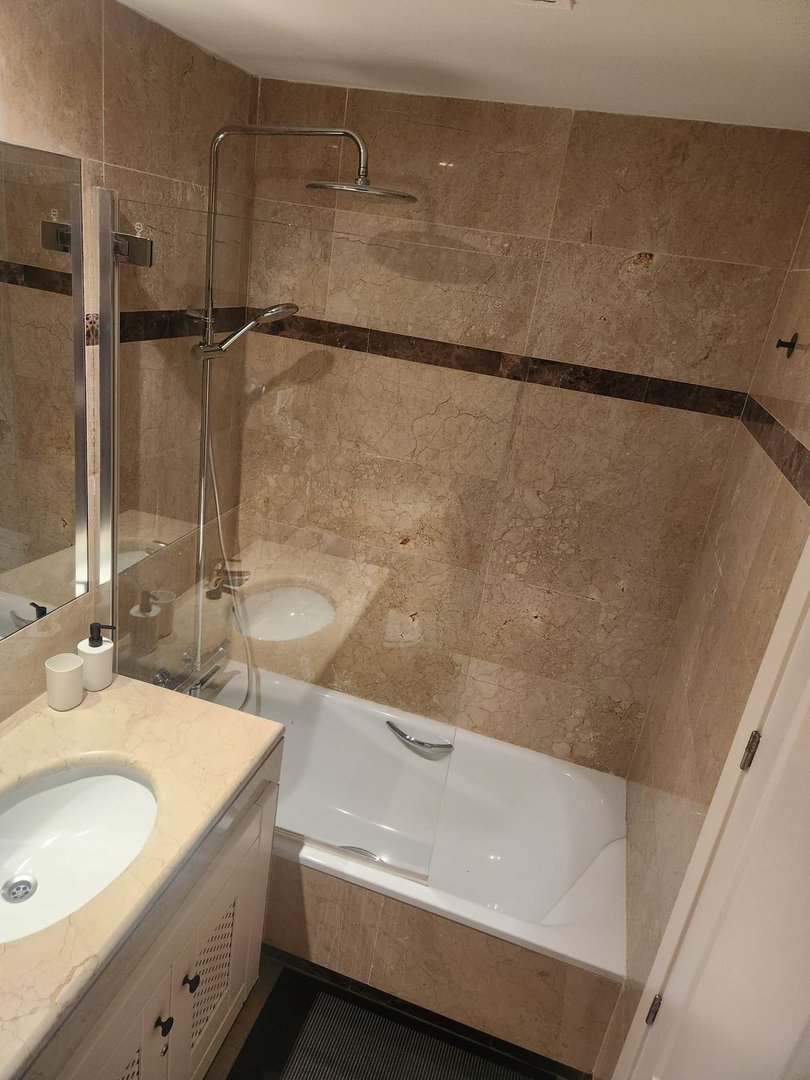 2 Bed Middle Floor Apartment in Los Alcazares