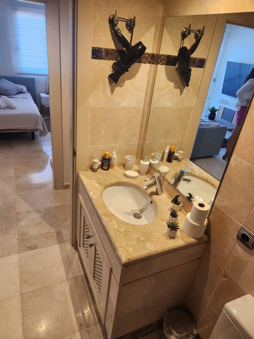 2 Bed Middle Floor Apartment in Los Alcazares