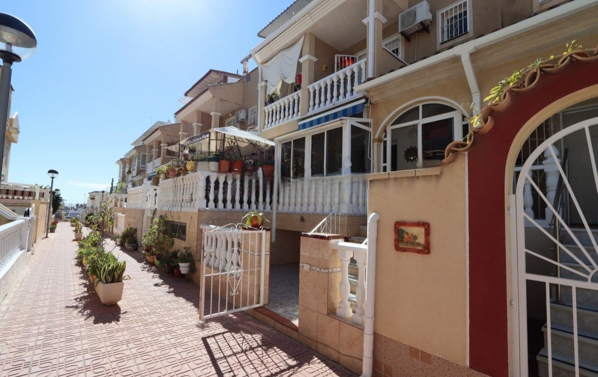 3 Bed Townhouse
