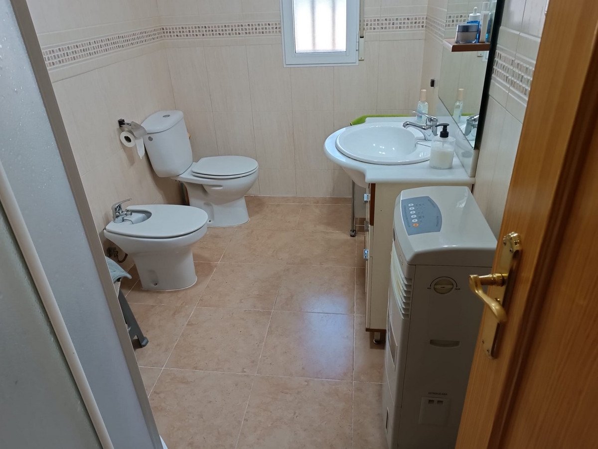 4 Bed Detached Villa in Yecla