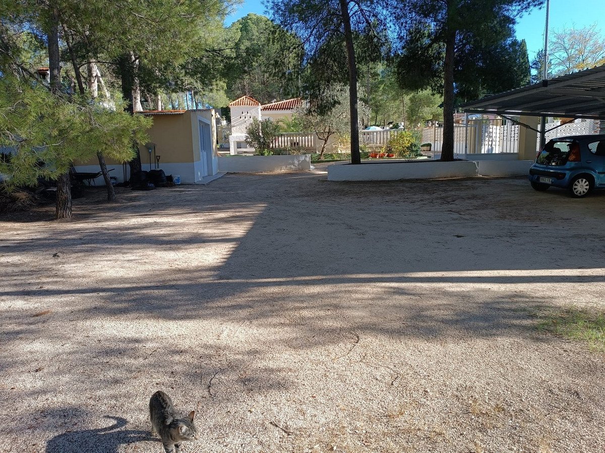 4 Bed Detached Villa in Yecla