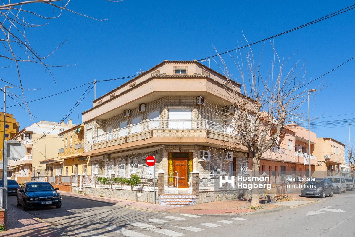 3 Bed Townhouse in Los Alcazares