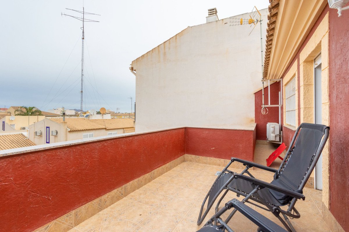 4 Bed Townhouse in Los Alcazares
