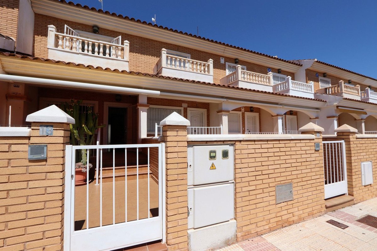 3 Bed Townhouse in Los Alcazares