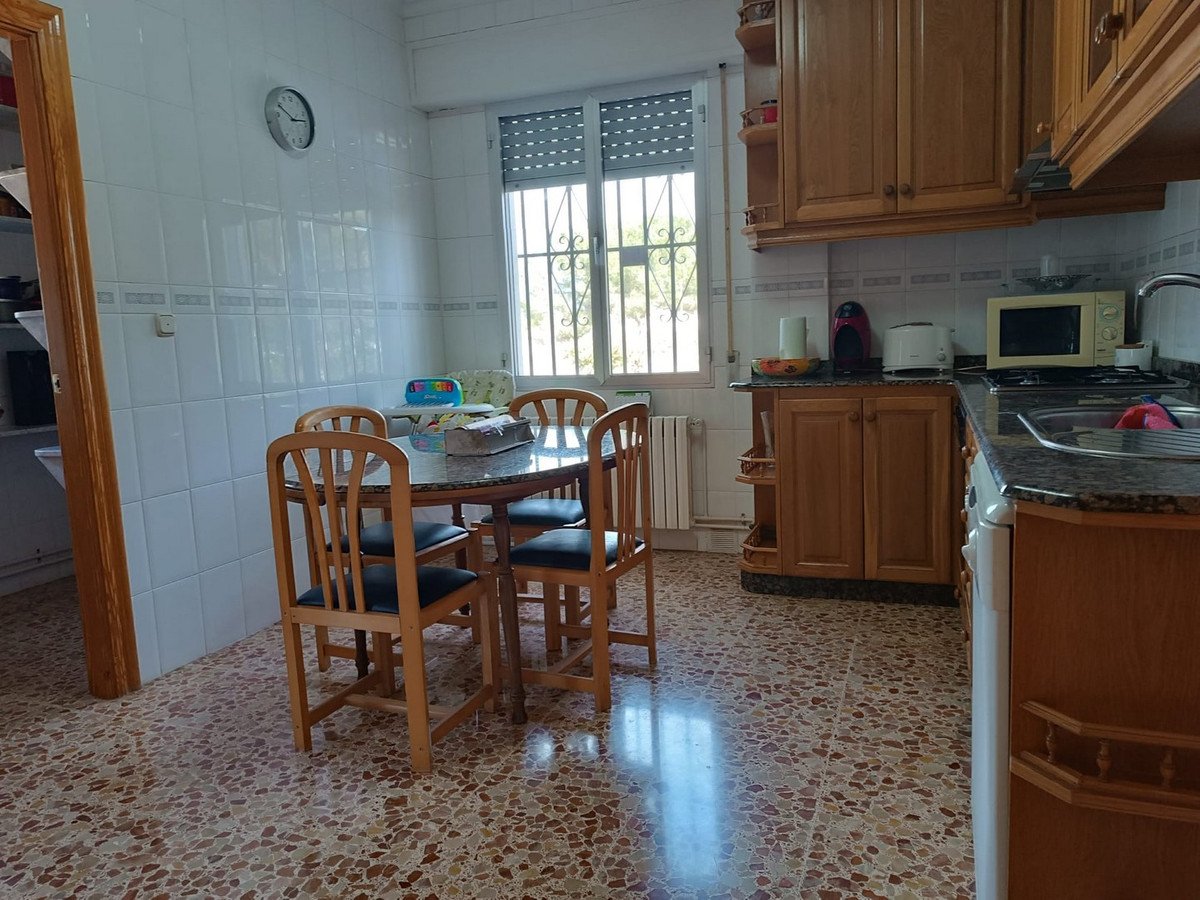 3 Bed Detached Villa in Yecla