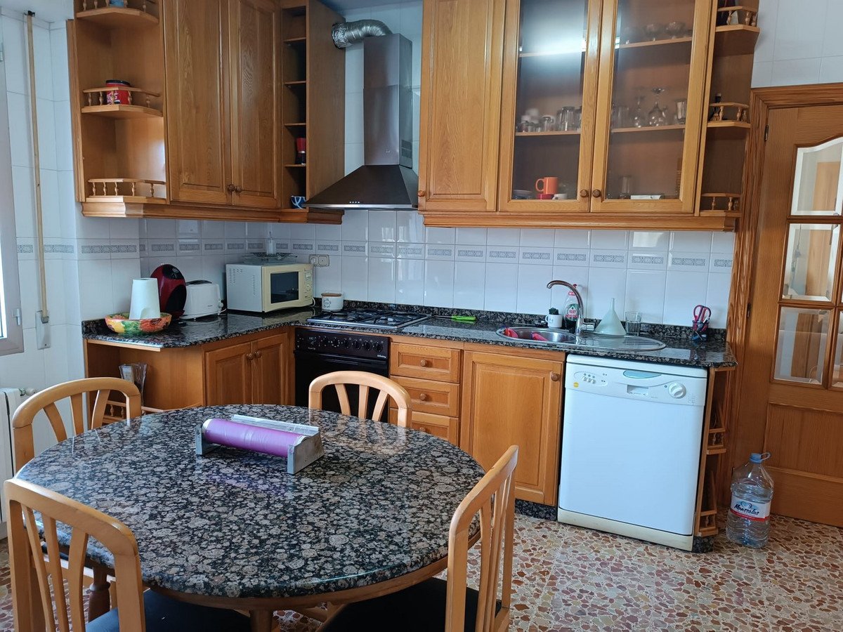 3 Bed Detached Villa in Yecla