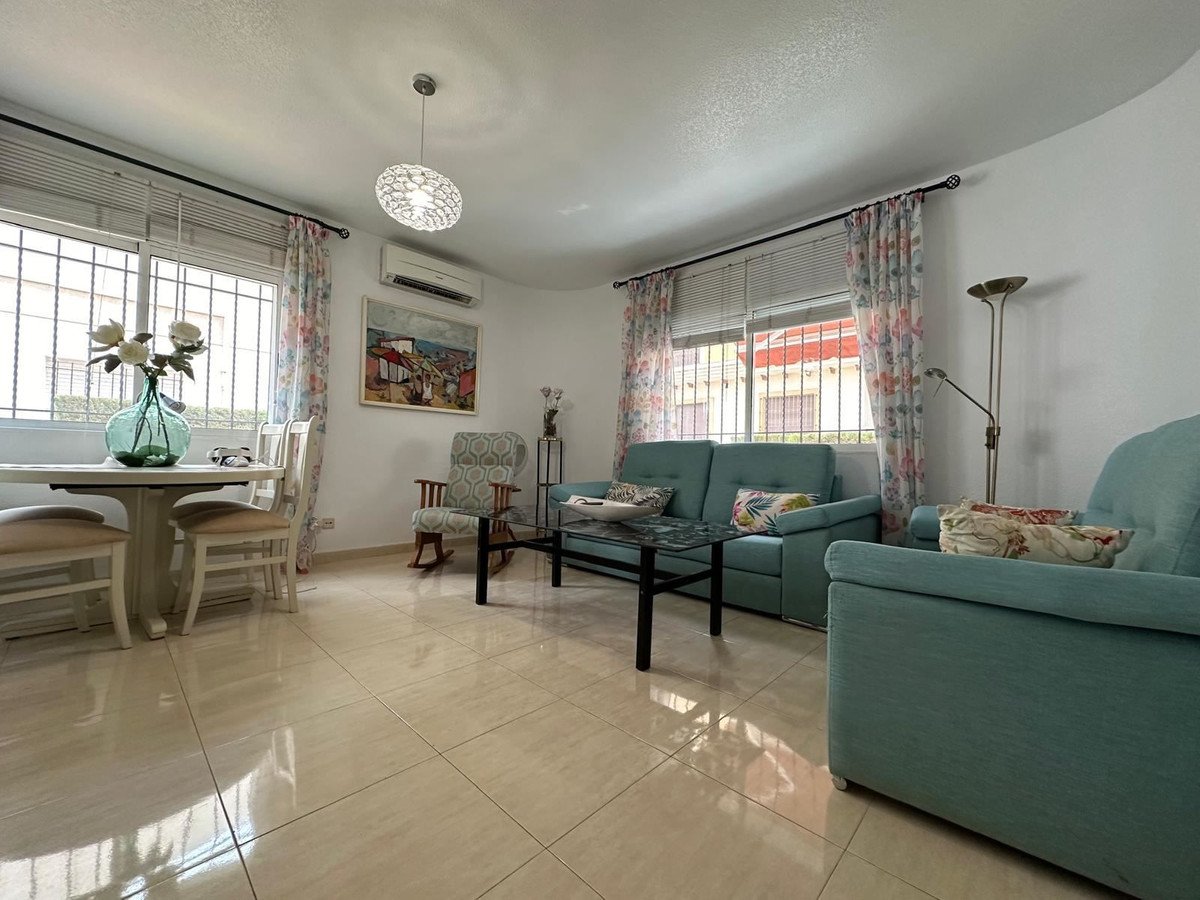 4 Bed Townhouse in Los Alcazares