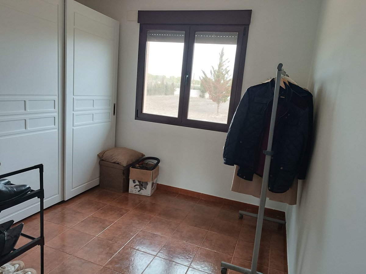 5 Bed Detached Villa in Yecla