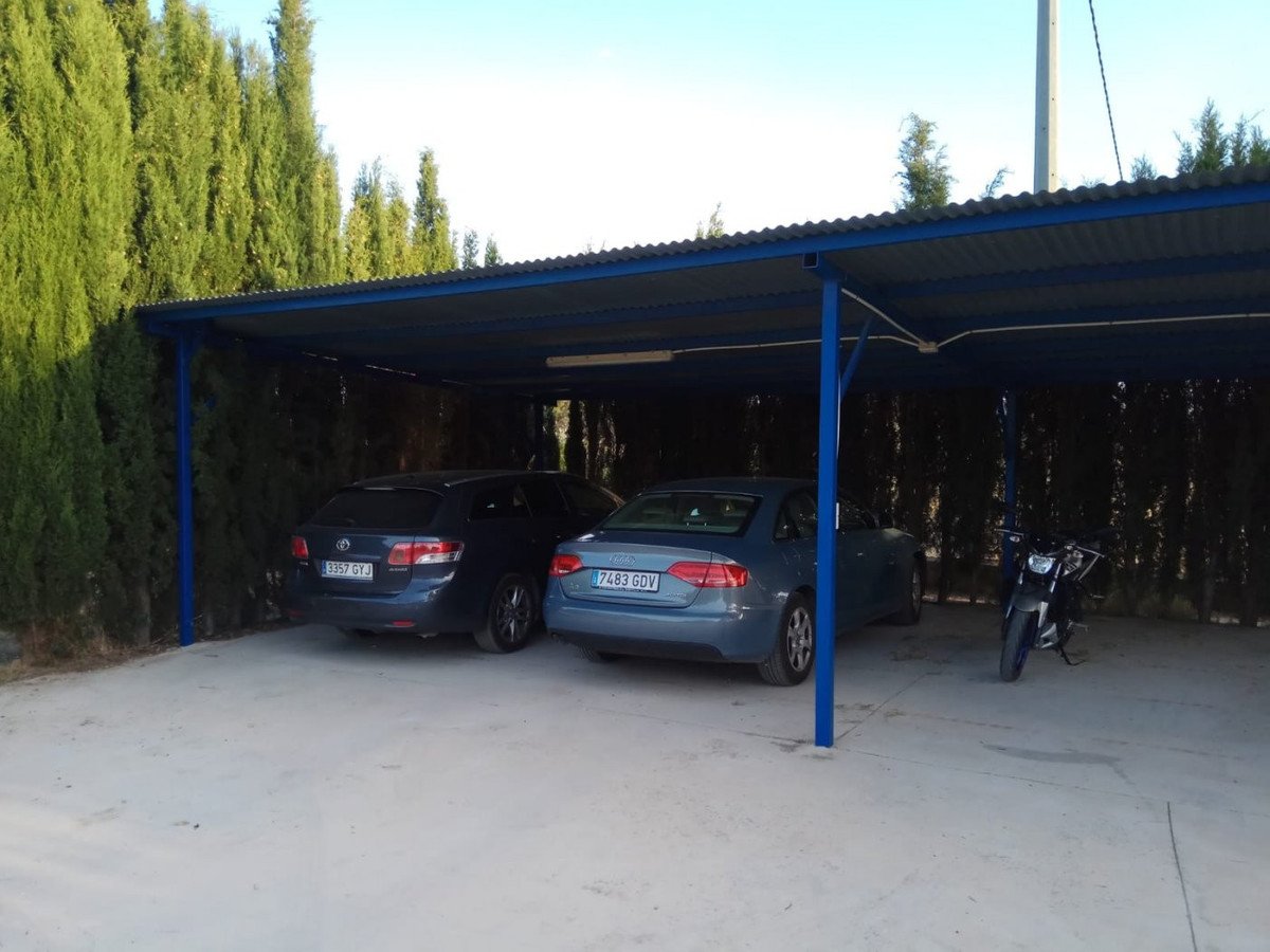 4 Bed Detached Villa in Yecla
