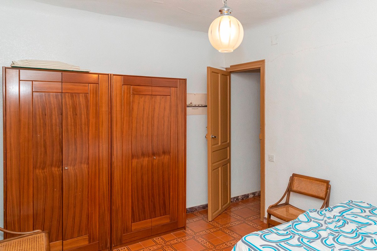 7 Bed Detached Villa in Yecla