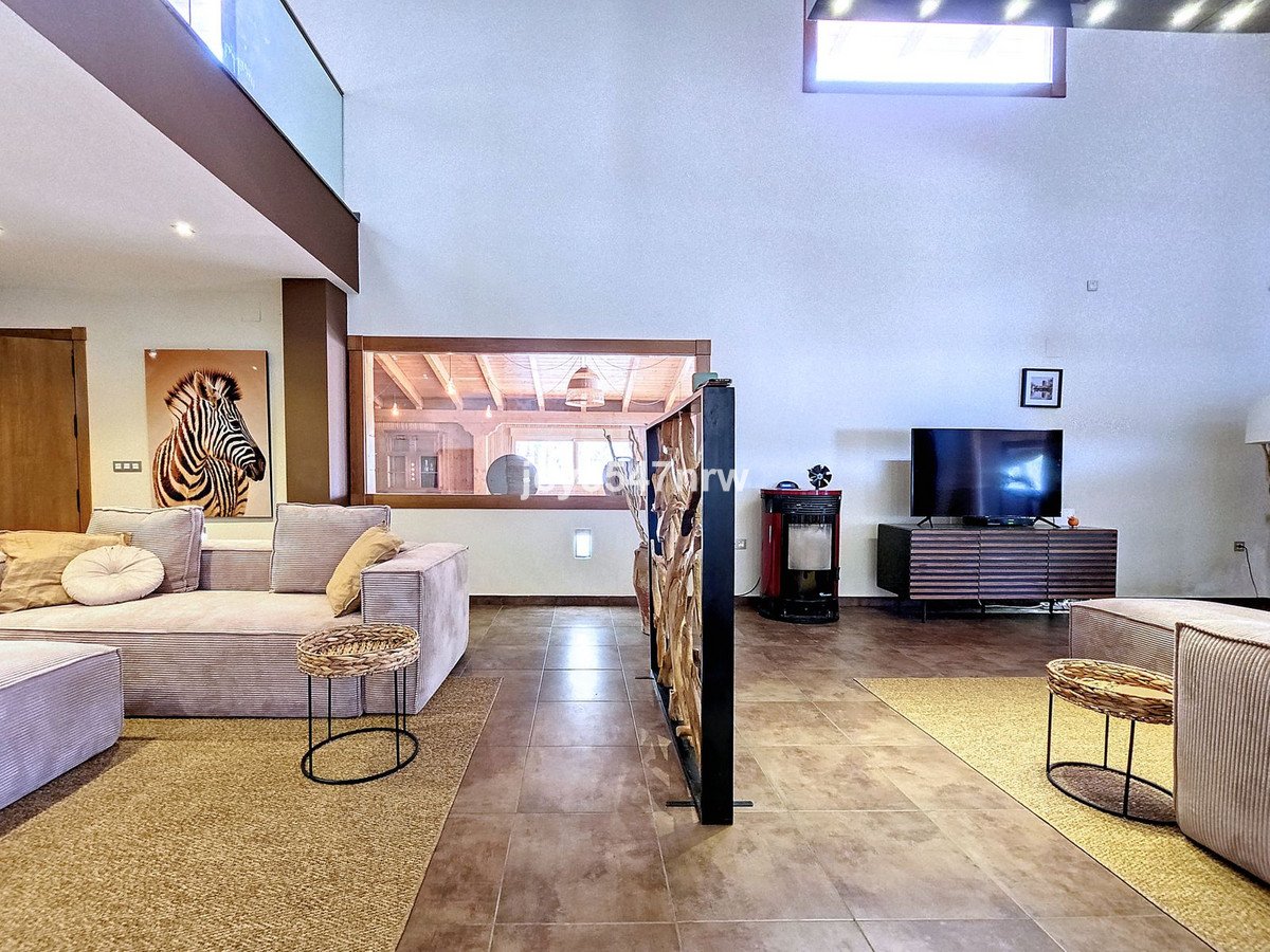 4 Bed Finca - Cortijo in Yecla