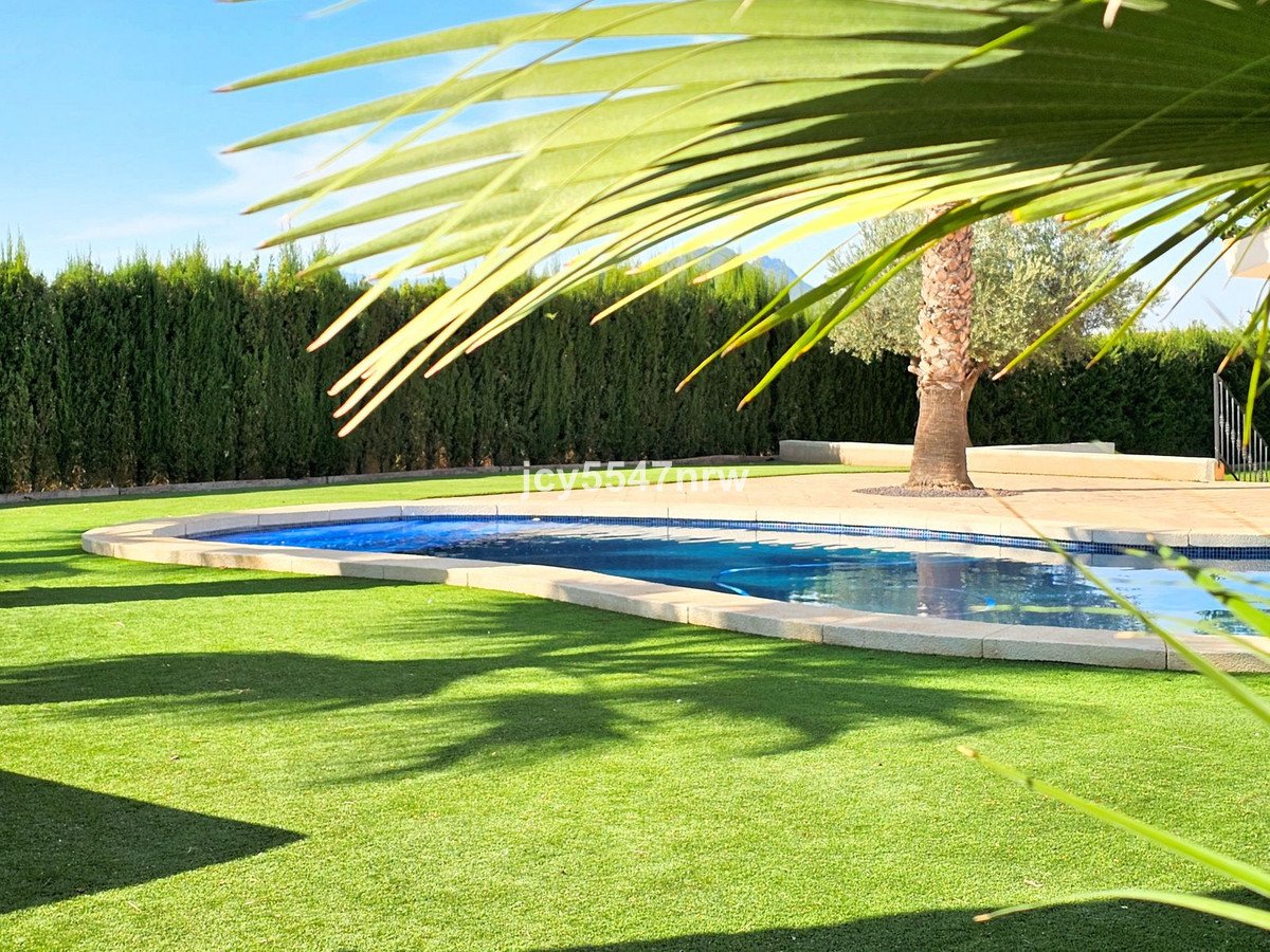 4 Bed Finca - Cortijo in Yecla